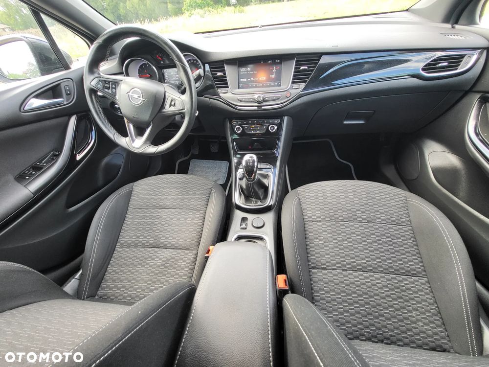 Opel Astra 1.4 Turbo Start/Stop Dynamic - 19
