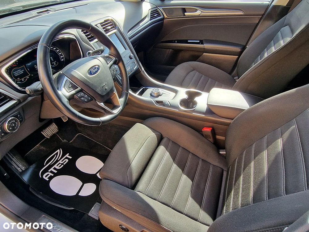 Ford Mondeo - 8