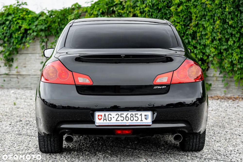 Infiniti G G37 S - 9
