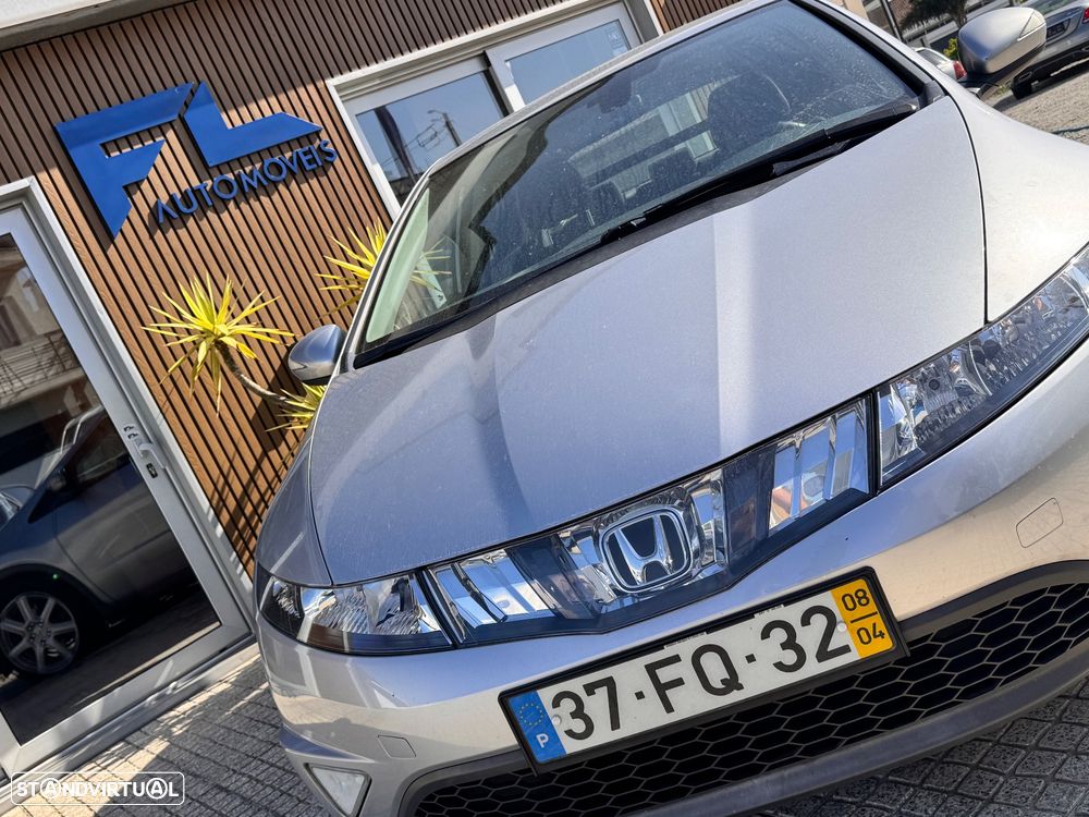Honda Civic 1.8 Sport - 11