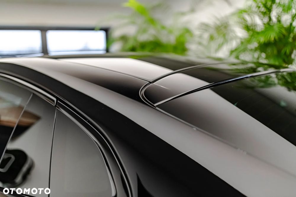 Porsche Panamera - 22