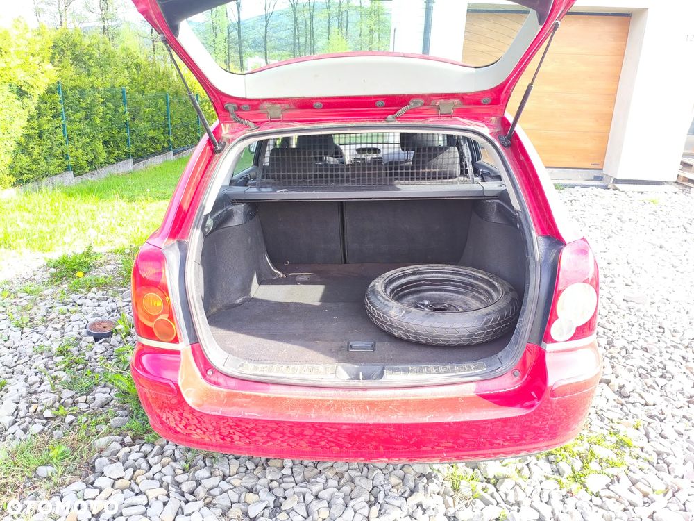 Toyota Avensis 1.8 VVT-i Combi - 6