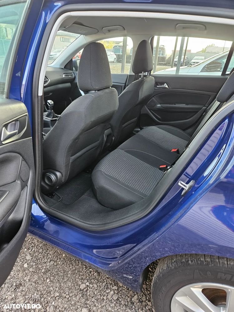 Peugeot 308 e-HDi FAP 115 Stop&Start Active - 12