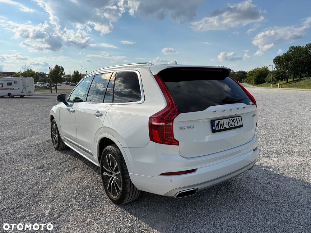 Volvo XC 90 B5 D AWD Geartronic Momentum Pro - 5