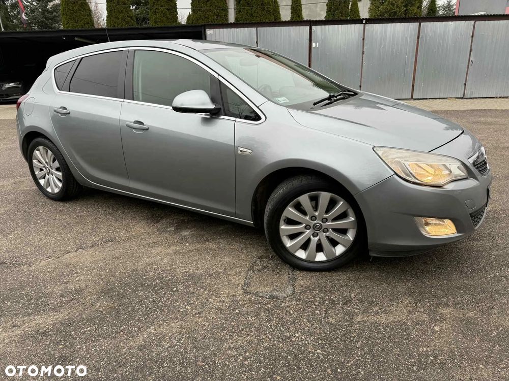 Opel Astra III 1.7 CDTI EcoFLEX - 24