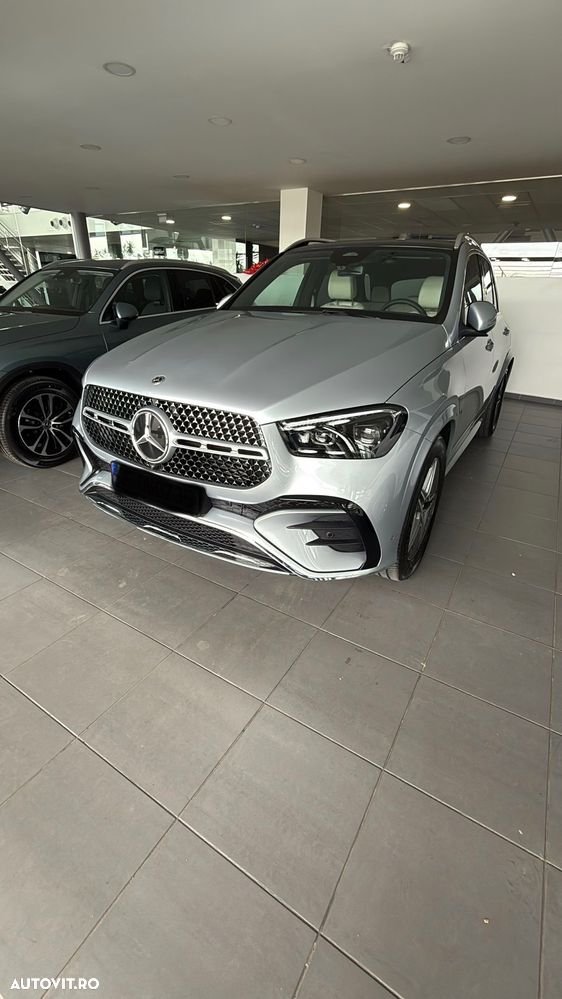 Mercedes-Benz GLE 300 d 4MATIC MHEV - 2