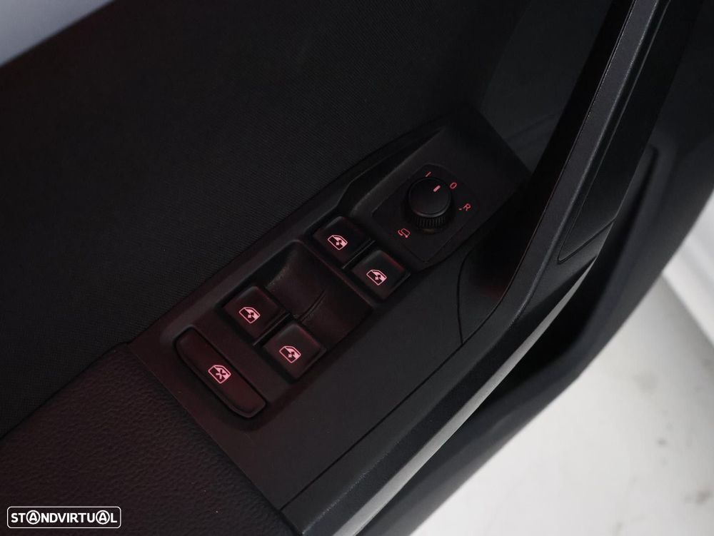 SEAT Ibiza 1.0 TSI FR - 12