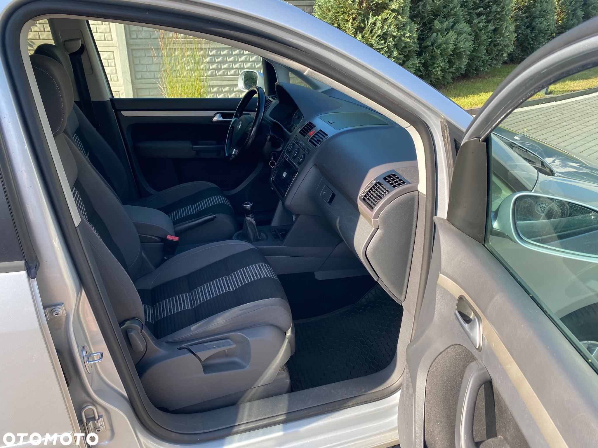 Volkswagen Touran 1.4 TSI Trendline - 8