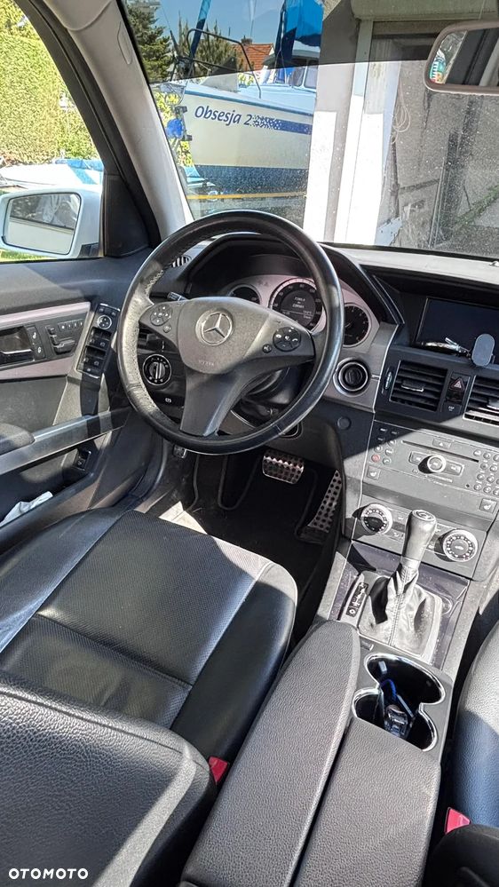 Mercedes-Benz GLK 350 4Matic 7G-TRONIC - 16