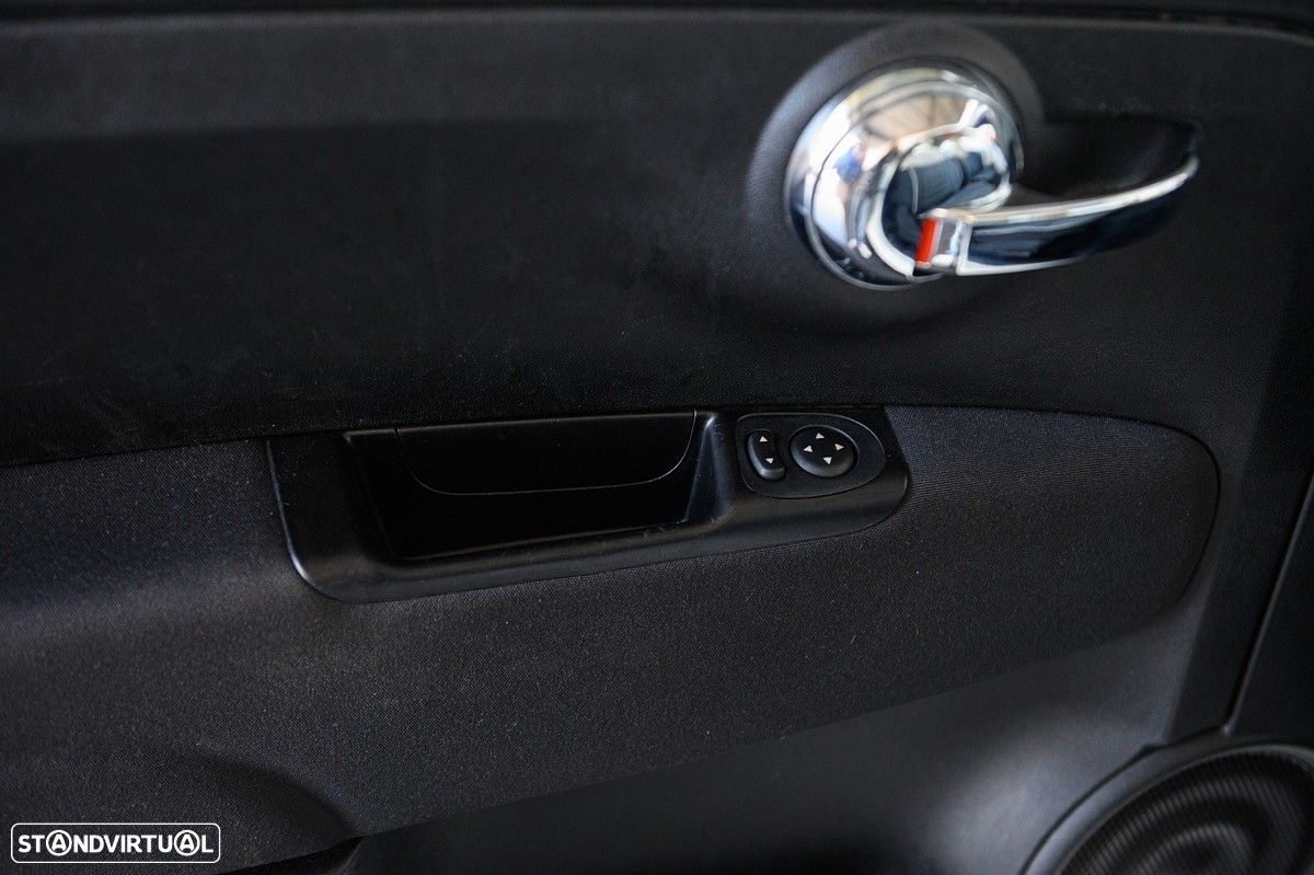 Fiat 500 1.0 Hybrid Lounge - 33
