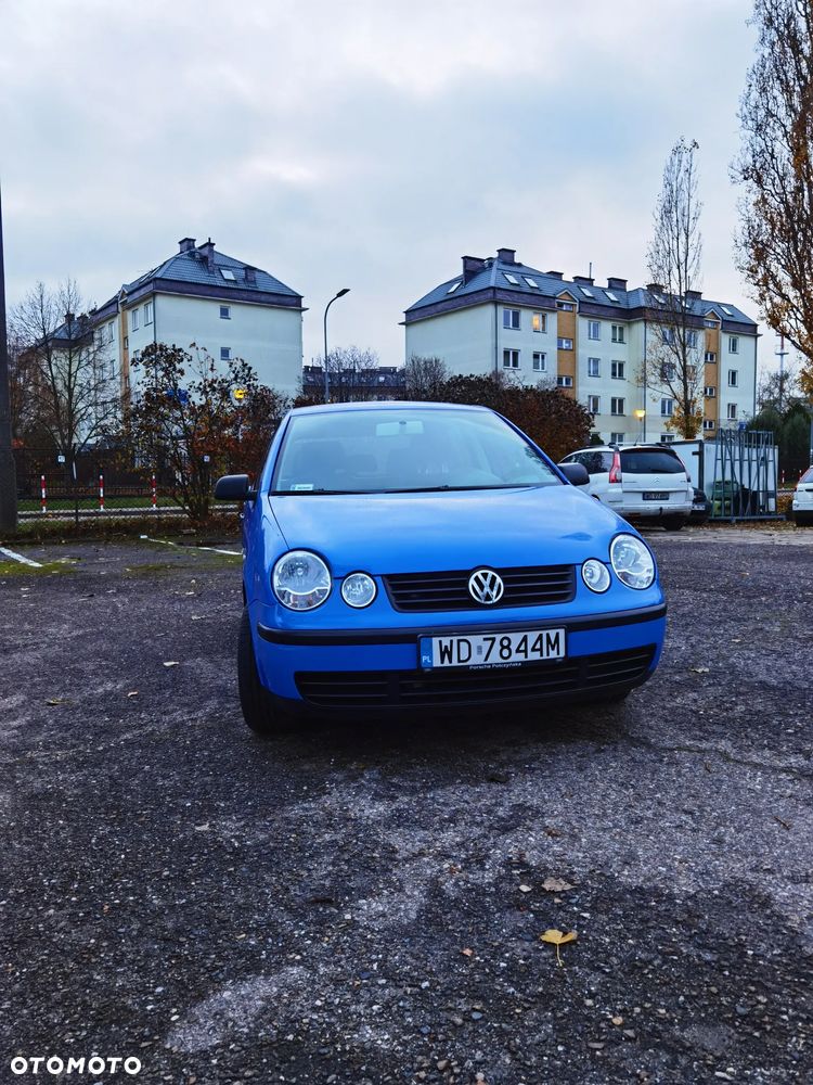 Volkswagen Polo 1.4 16V Trendline - 2