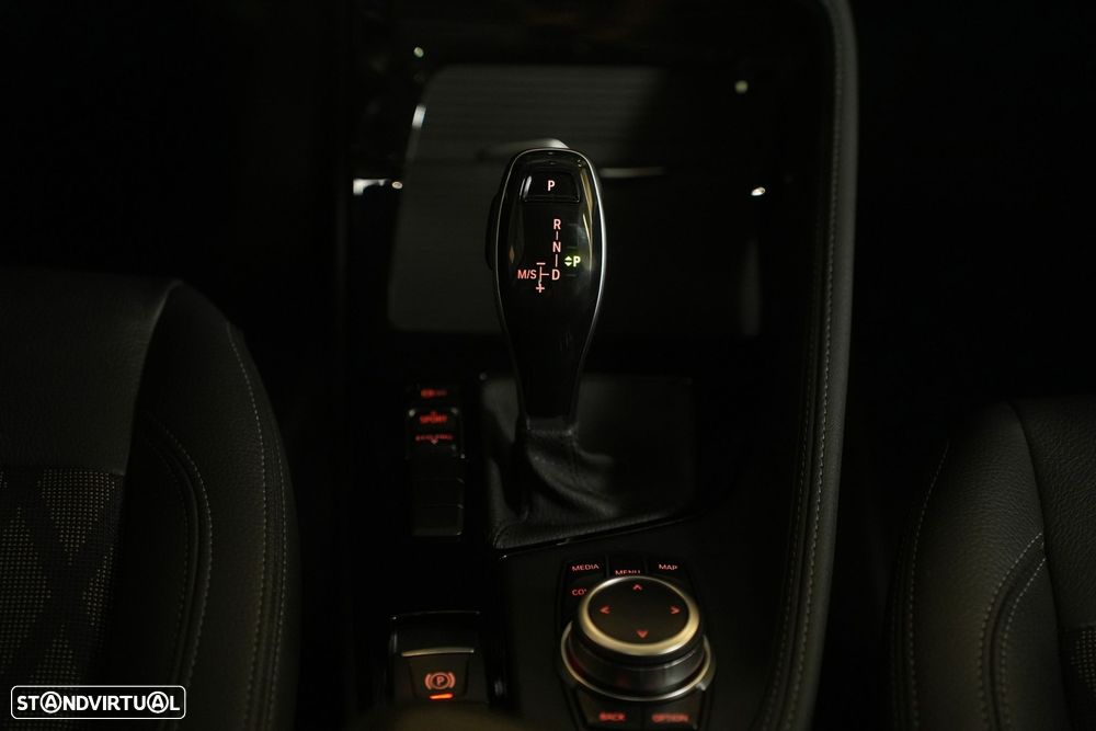 BMW X1 16 d sDrive xLine Auto - 20