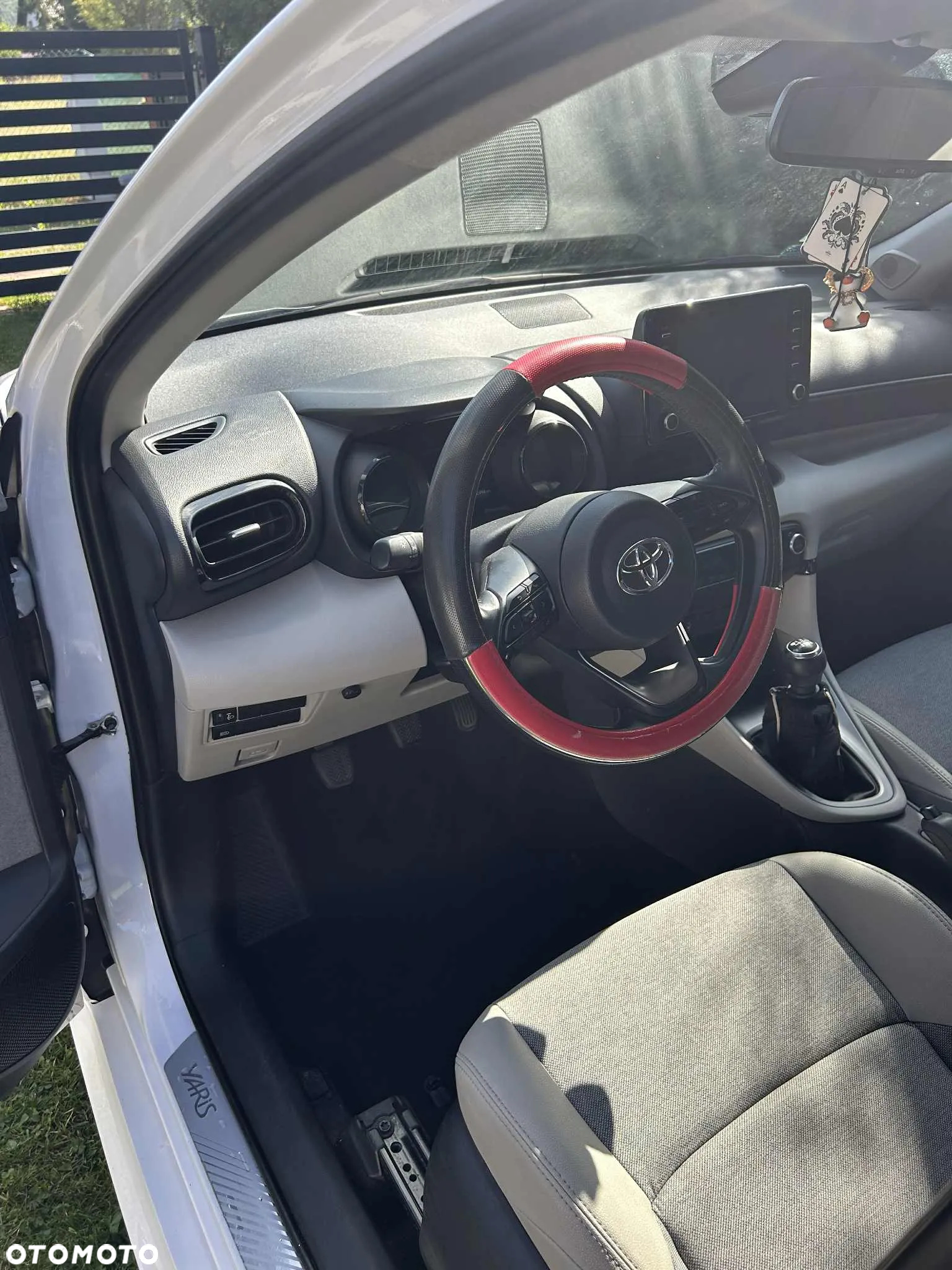 Toyota Yaris 1.5 Executive - 7