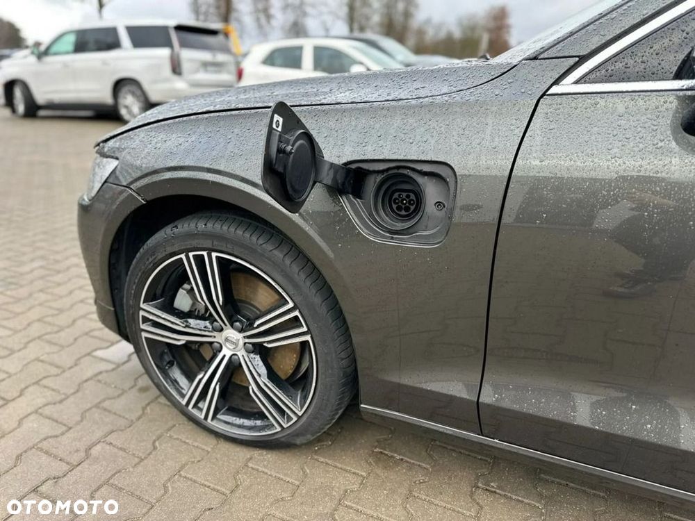 Volvo V60 T6 AWD Recharge Geartronic Inscription - 9