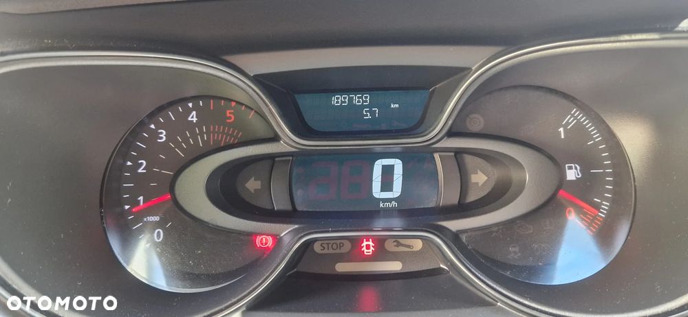 Renault Captur - 9