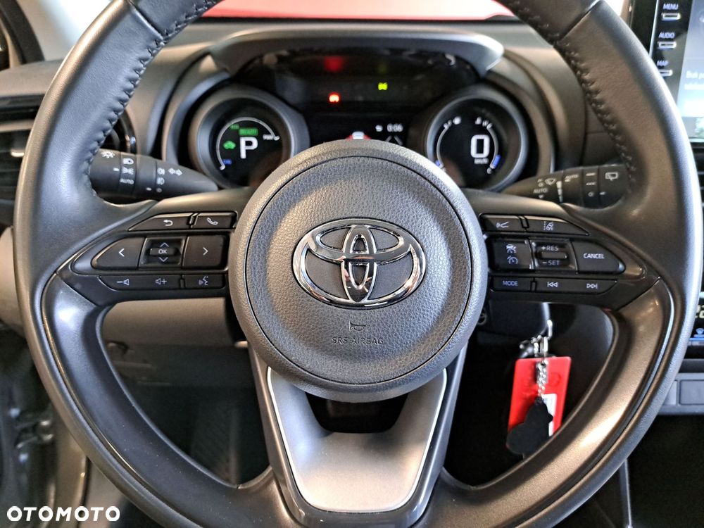 Toyota Yaris Cross Hybrid 1.5 Comfort - 30