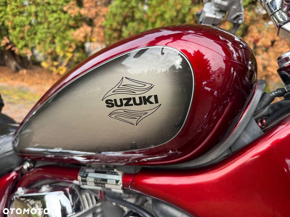 Suzuki Intruder - 23