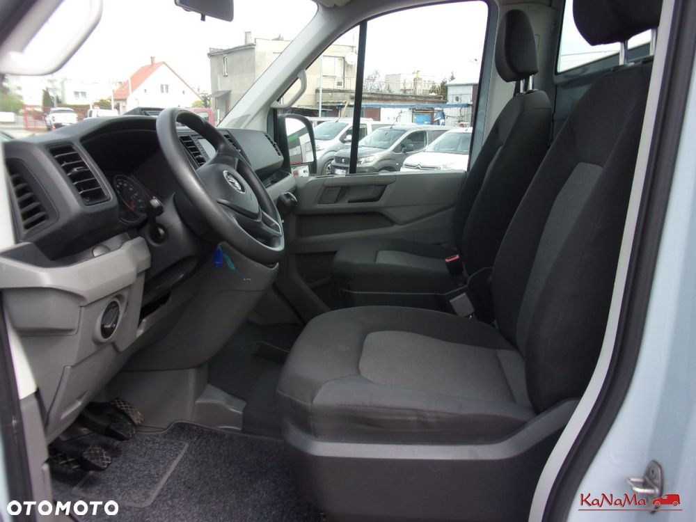 Volkswagen CRAFTER - 9