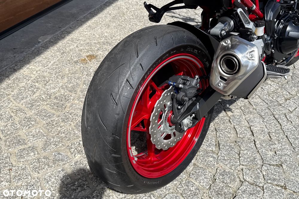 Kawasaki Z 900 - 9