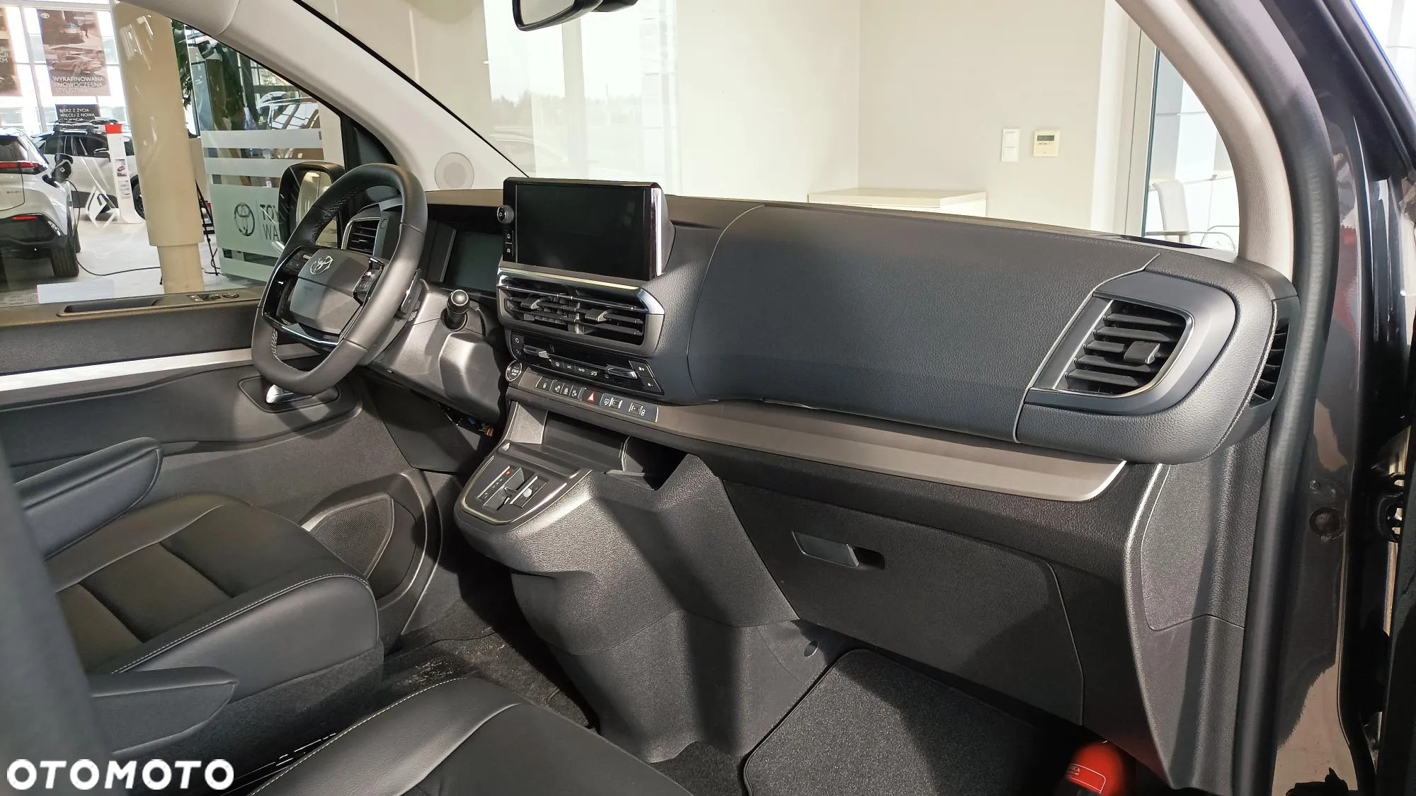 Toyota Proace Verso 2.0 D4-D Long VIP - 21