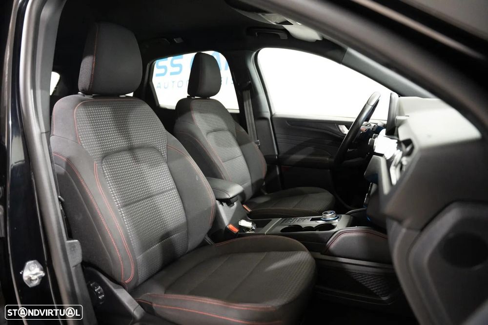 Ford Kuga 1.5 TDCi EcoBlue ST-Line Aut. - 30