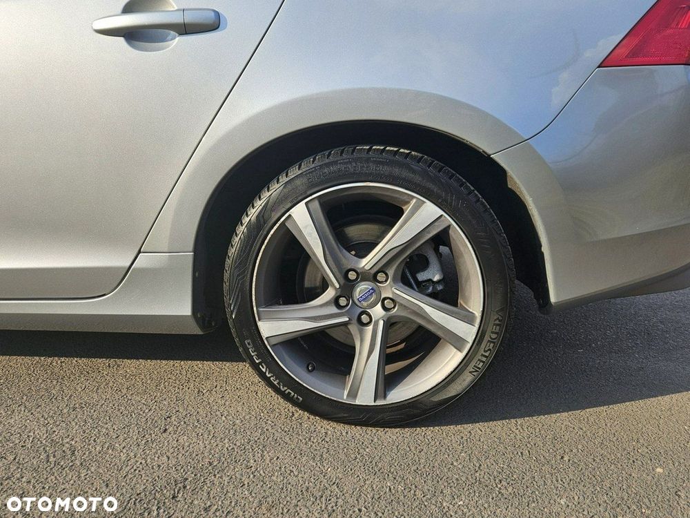 Volvo S60 D2 R-Design Momentum - 21