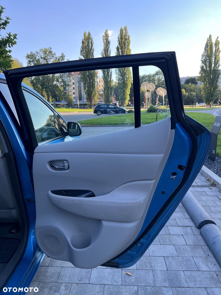 Nissan Leaf 24 kWh (mit Batterie) Tekna - 21