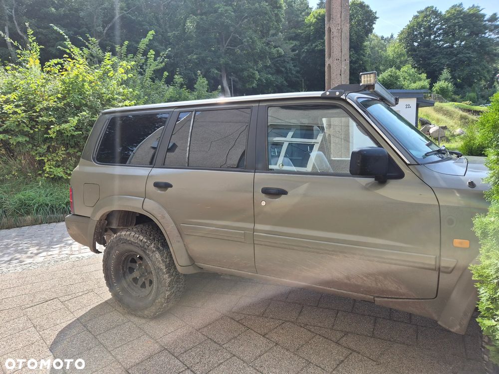 Nissan Patrol - 27