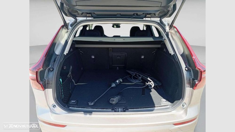 Volvo XC 60 2.0 T6 PHEV Plus Bright AWD - 10