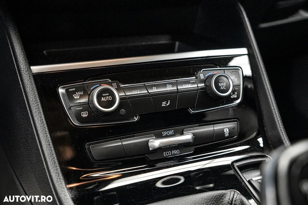BMW Seria 2 216d Luxury Line - 25