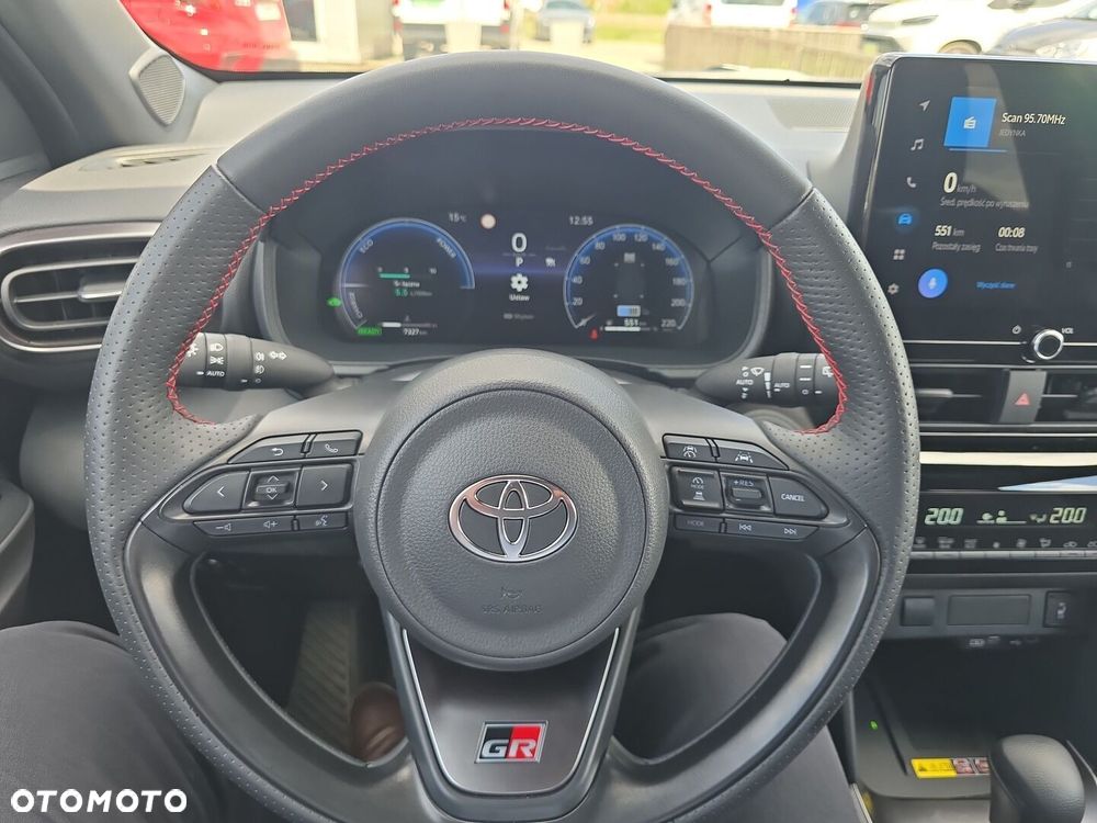 Toyota Yaris Cross Hybrid 1.5 GR Sport - 14