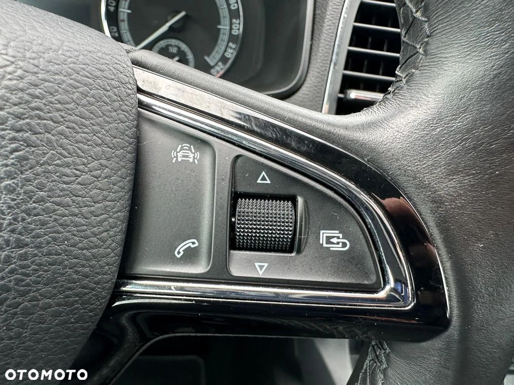 Skoda Karoq 1.5 TSI DSG Style - 16