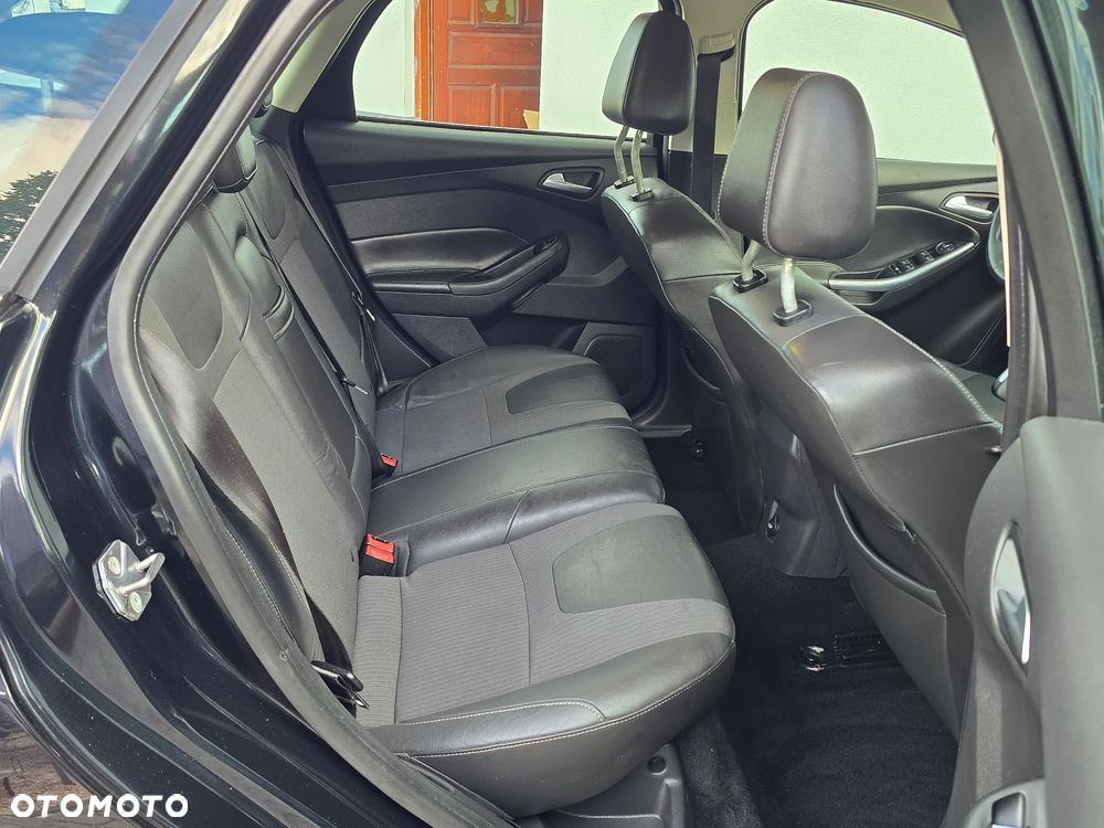 Ford Focus 1.6 EcoBoost Start-Stopp-System Titanium - 26
