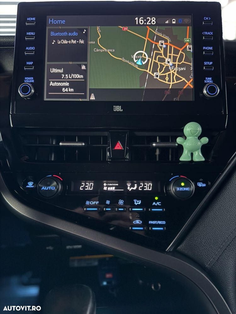 Toyota Camry 2.5 Hybrid Exclusive - 30