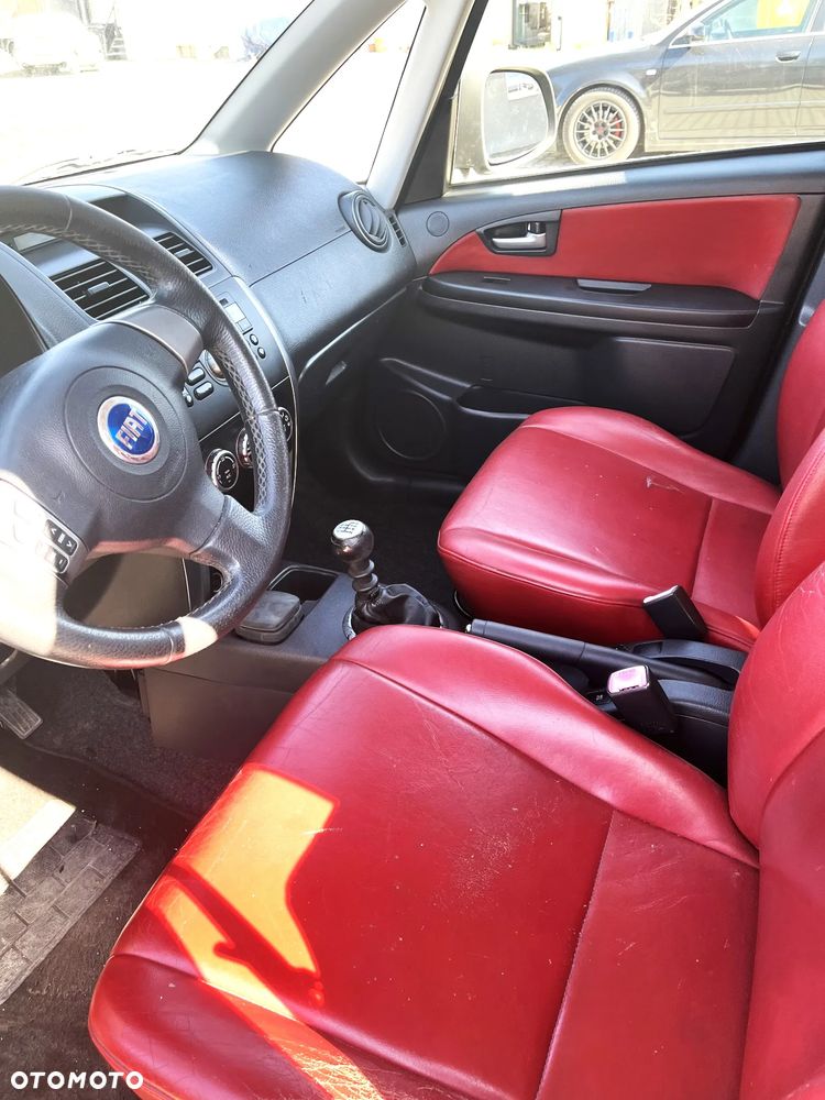 Fiat Sedici 1.9 Multijet 4x4 Dynamic - 8