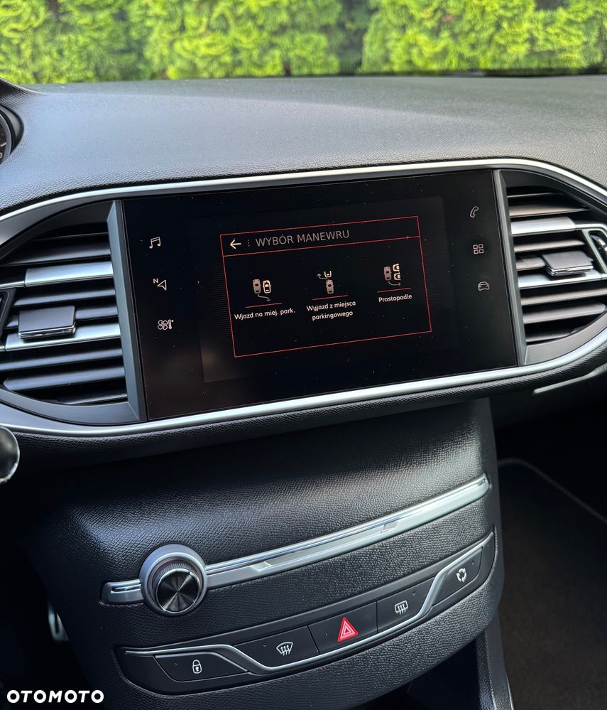Peugeot 308 PureTech 130 EAT6 Stop & Start GT-Line Edition - 33