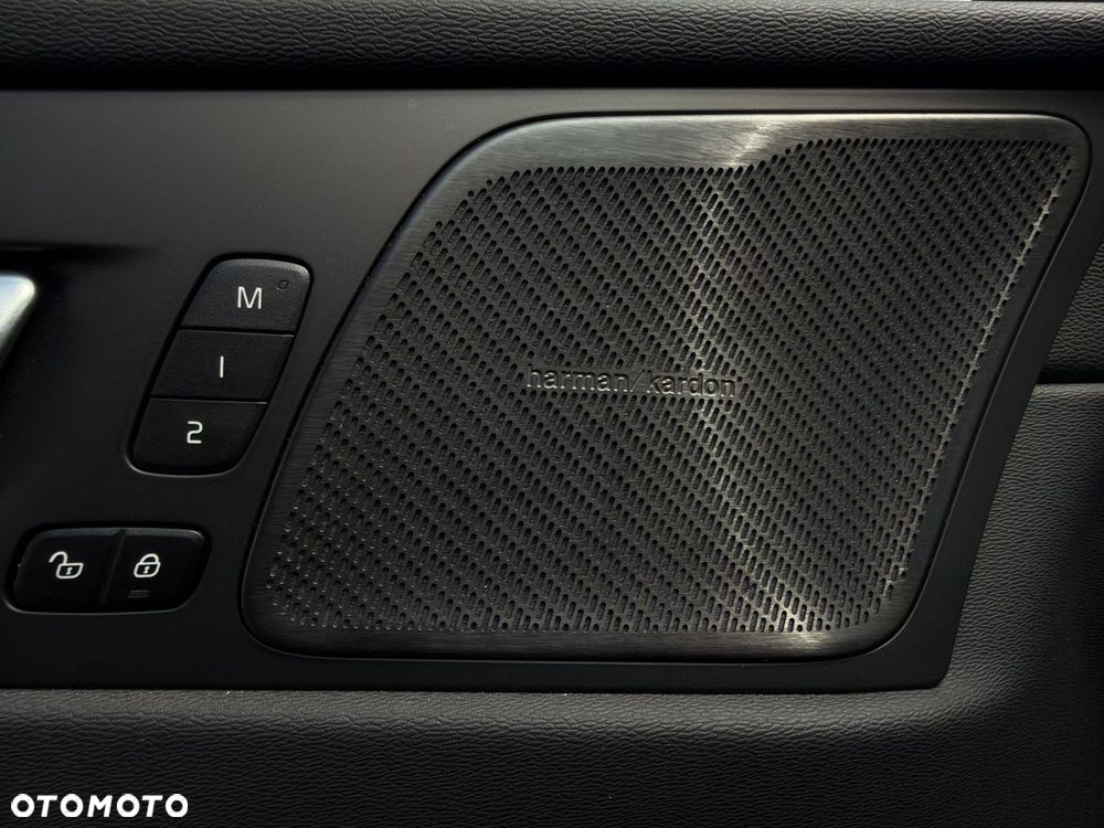 Volvo XC 60 - 33