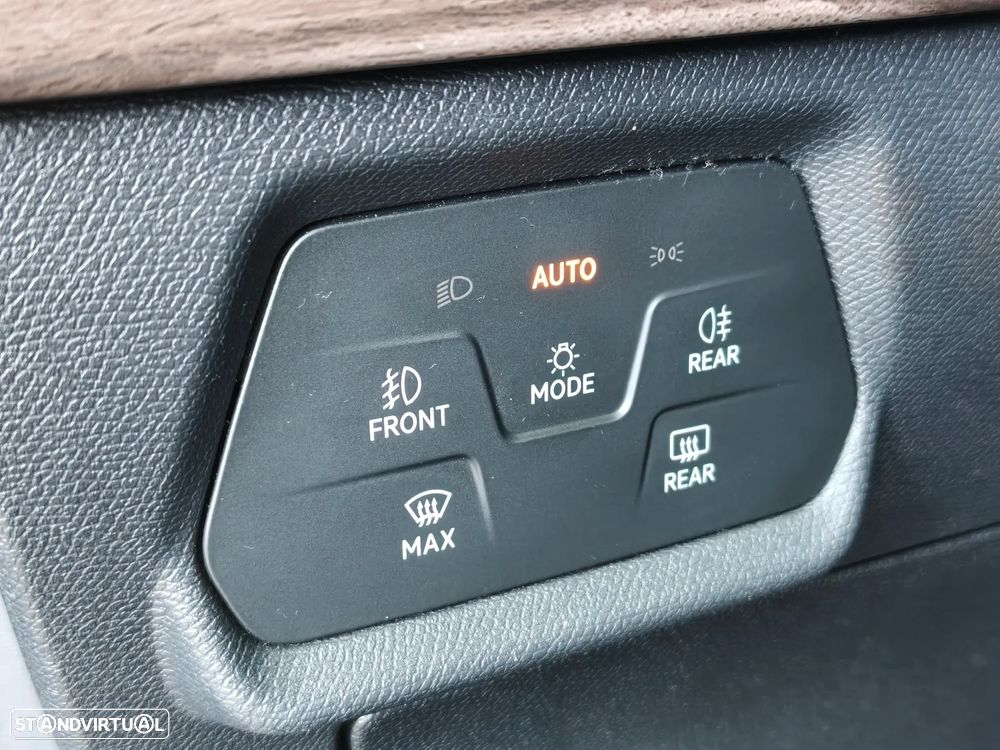 SEAT Leon 1.5 TSI Xcellence S/S - 15