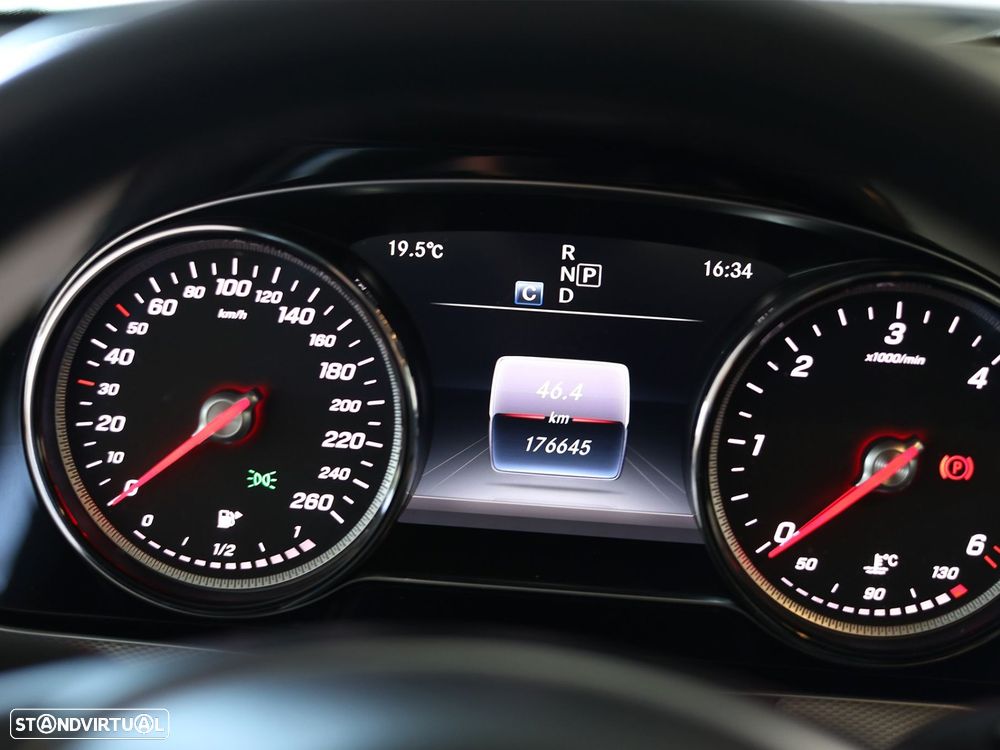 Mercedes-Benz E 220 d Avantgarde - 14
