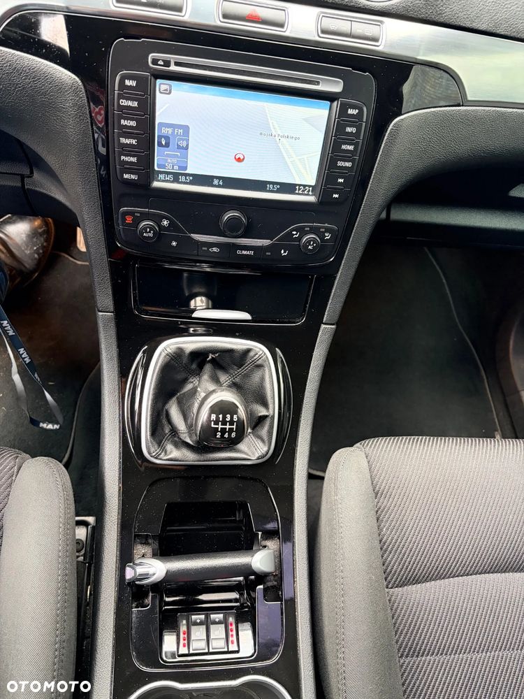Ford S-Max 2.0 TDCi Titanium - 17