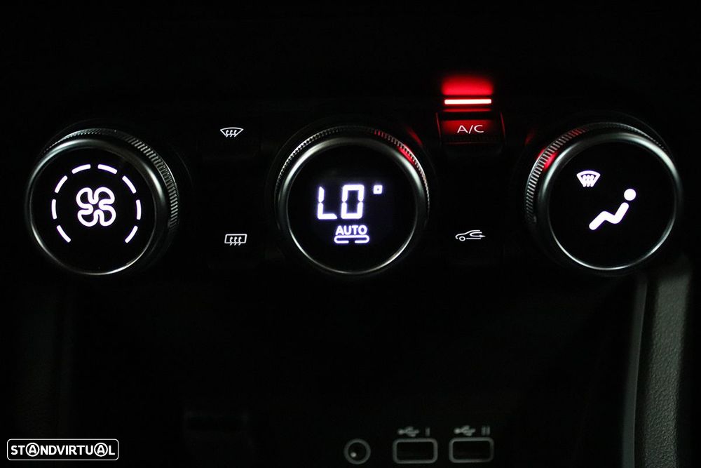 Renault Captur 1.0 TCe Techno - 12