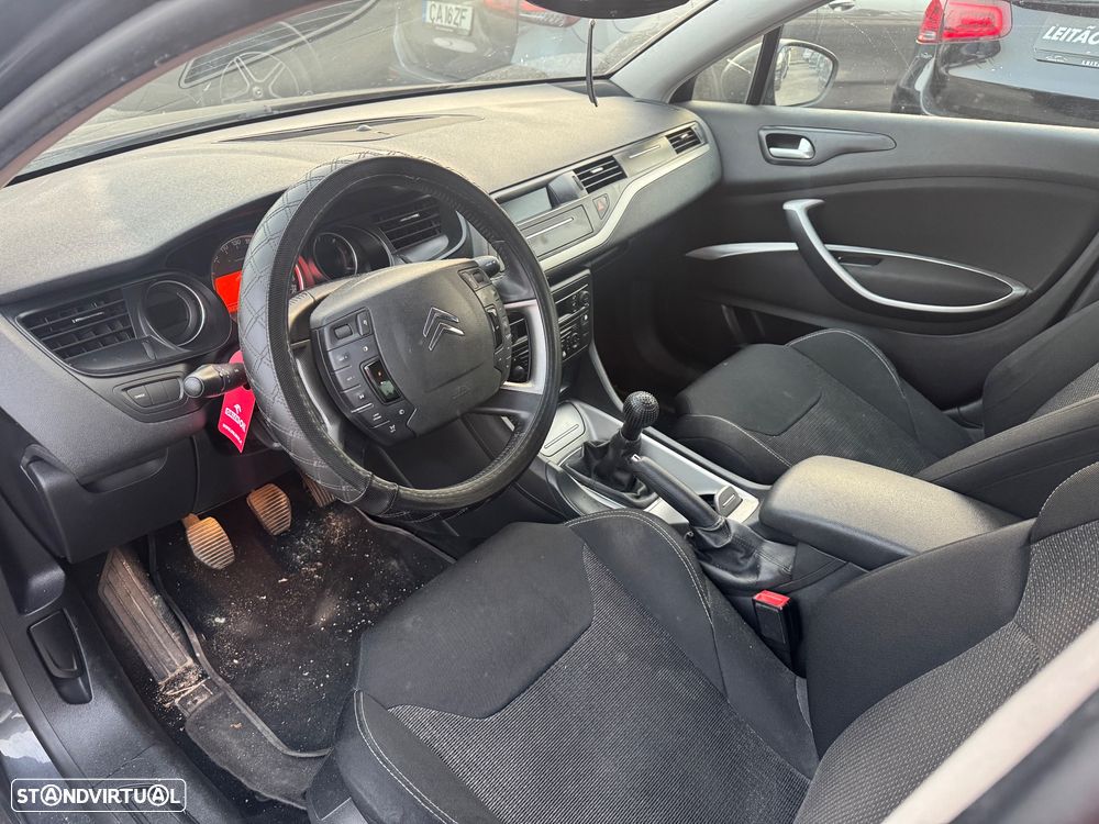 Citroën C5 1.6 HDi Exclusive - 8