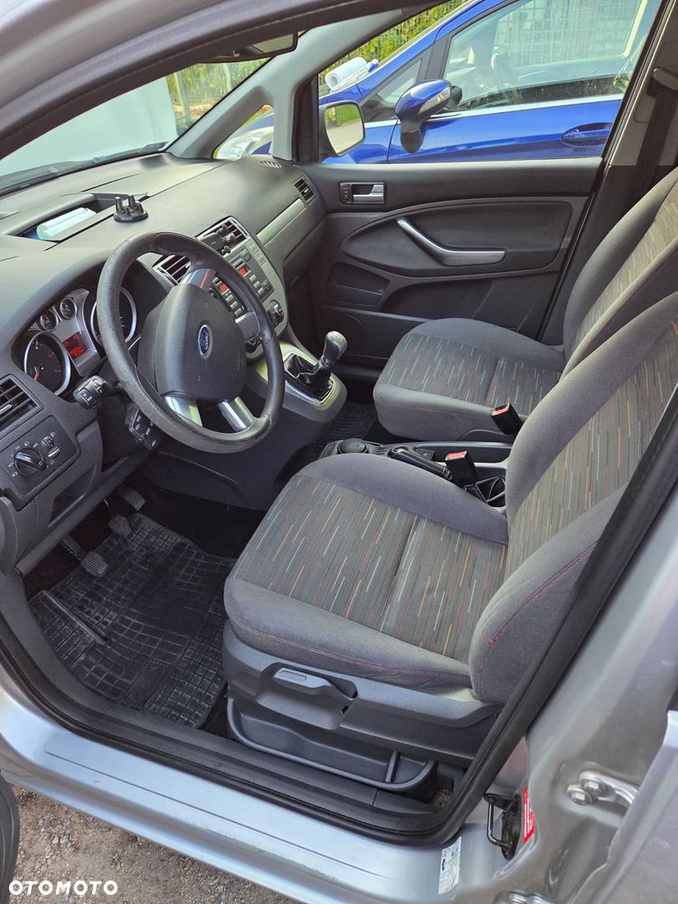 Ford C-MAX - 13