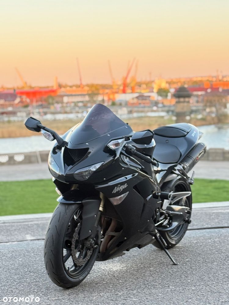 Kawasaki Ninja 1000 SX - 8