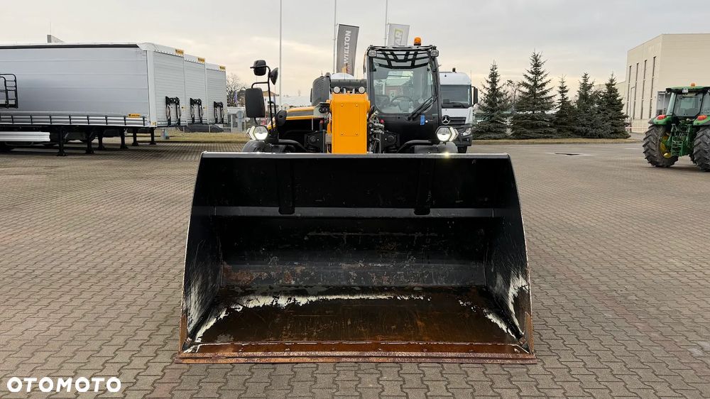 Dieci Ładowarka teleskopowa Dieci AGRI MAX 65.8 POWER X2 - DEMO!! - 8