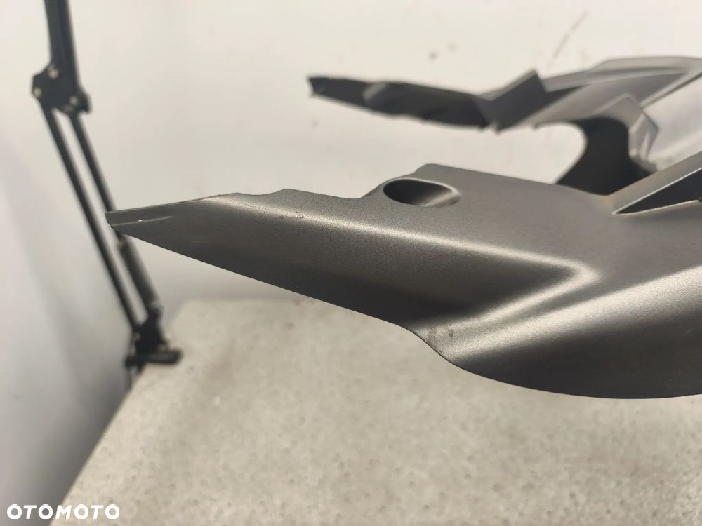 Owiewka, osłona, bok, boczek, czacha, czasza Yamaha 50 Aerox - 6