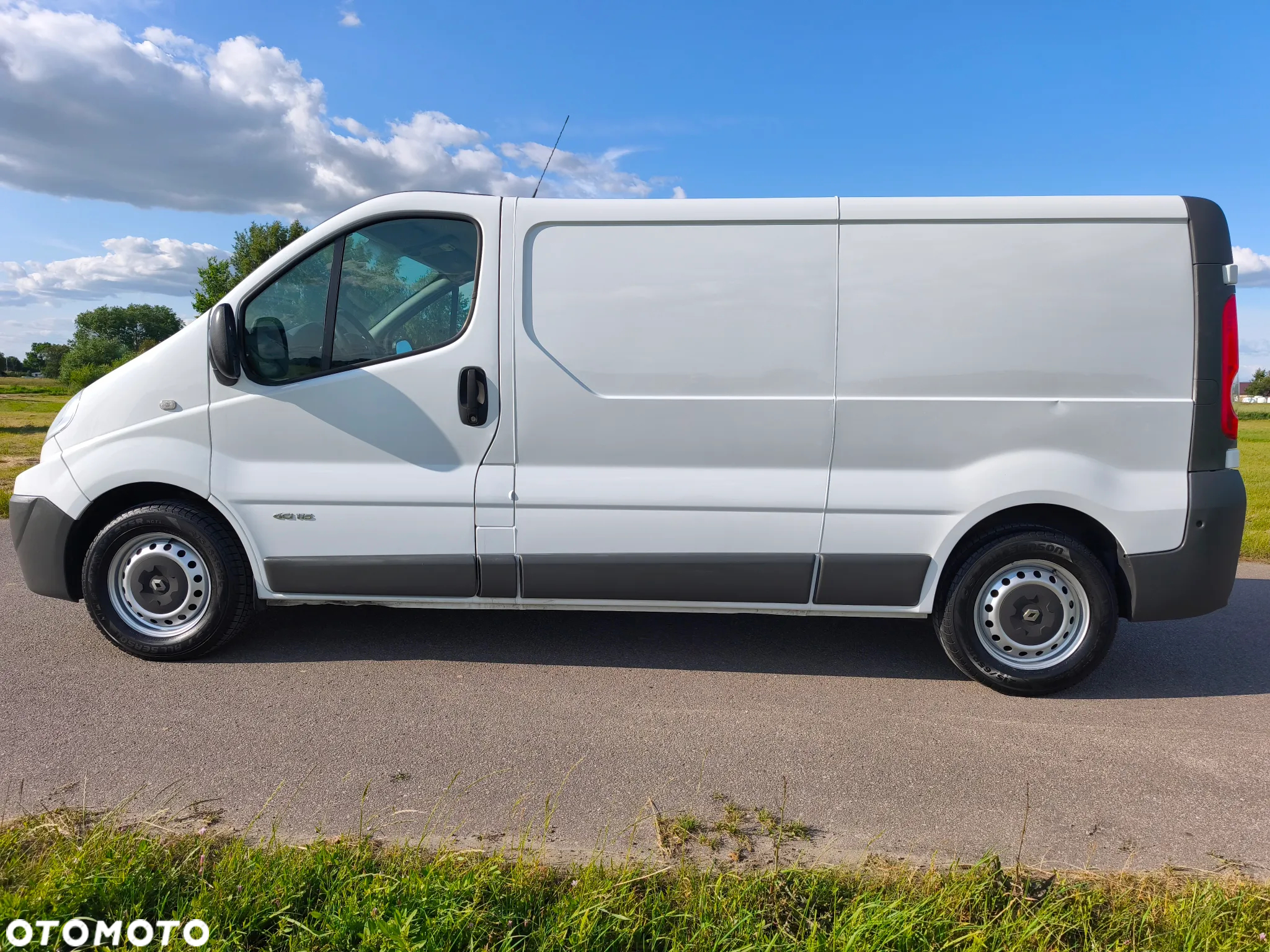 Renault Trafic - 8