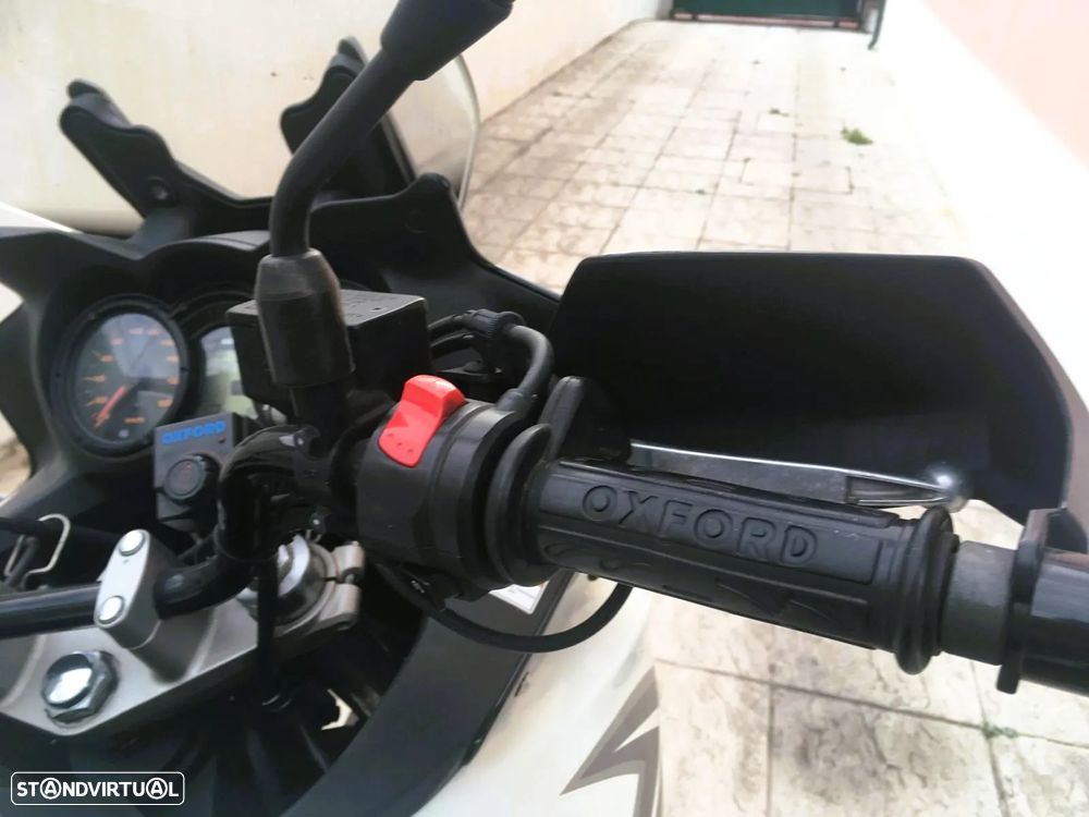 Suzuki DL DL650A - 2