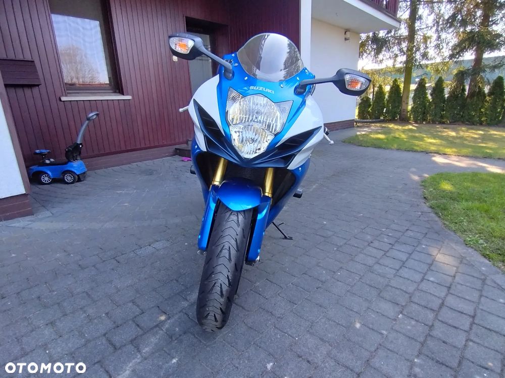Suzuki GSX-R - 7