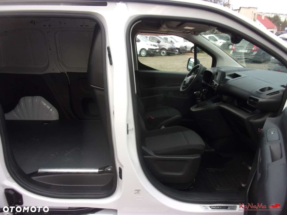 Toyota Proace City - 22